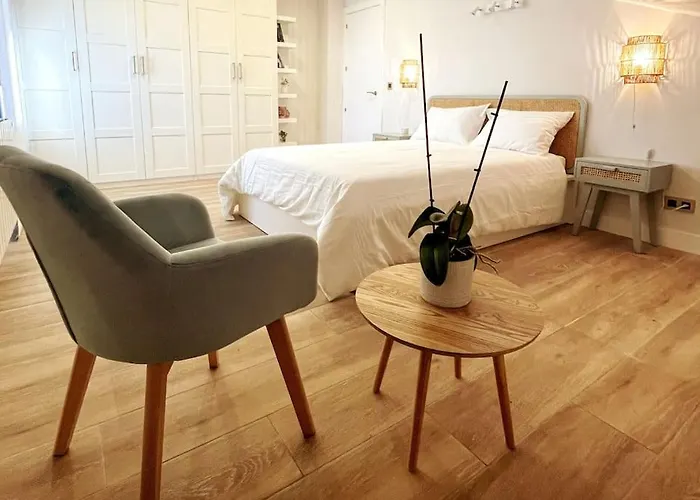 Ozollo Bekoa - Casa Con Piscina En El Corazon De Urdaibai. * Gautegiz Arteaga