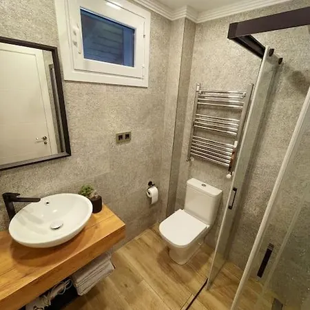 Ozollo Bekoa - Casa Con Piscina En El Corazon De Urdaibai. Gautegiz Arteaga