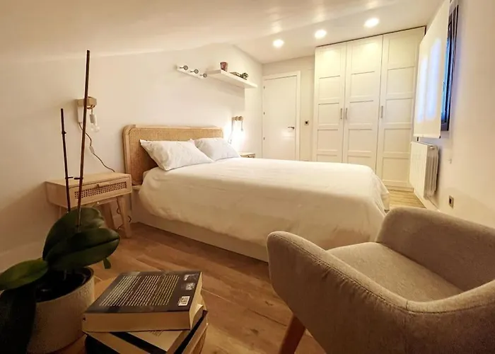 Ozollo Bekoa - Casa Con Piscina En El Corazon De Urdaibai. * Gautegiz Arteaga